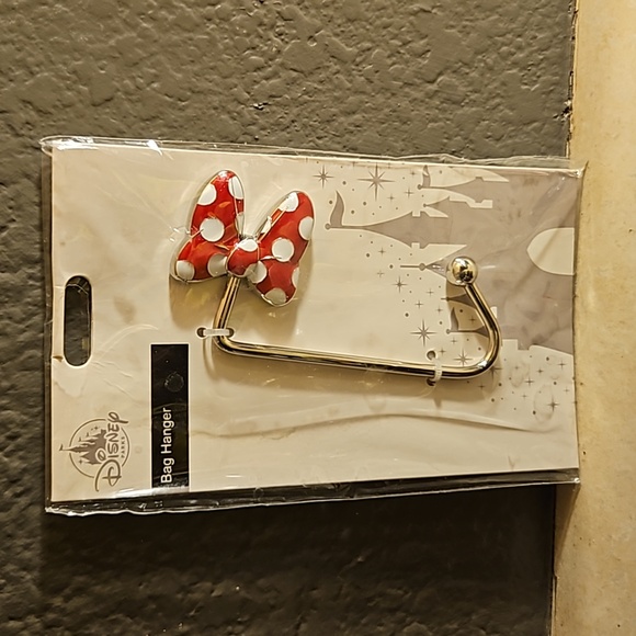 Disney Kate Spade Bag - Mickey Mouse Ear Hat Satchel including Disney bag hanger - Picture 8 of 8